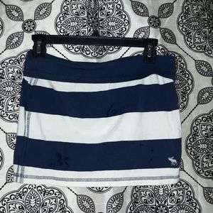 Abercrombie & Fitch  size small stretch tube top
